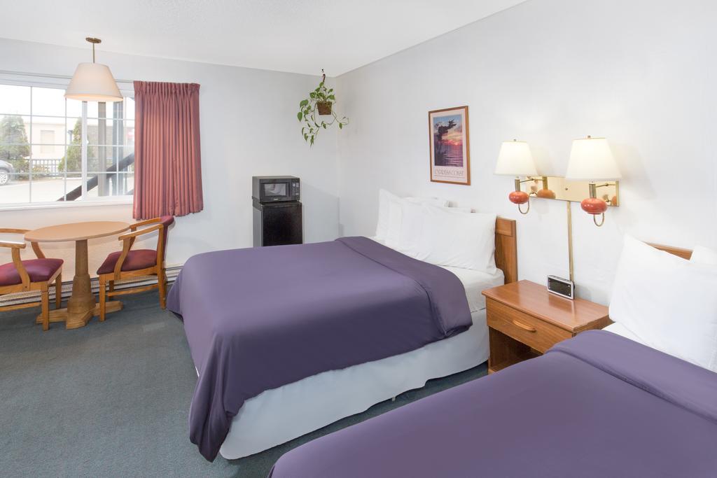 Redwood Inn Crescent City Exterior photo